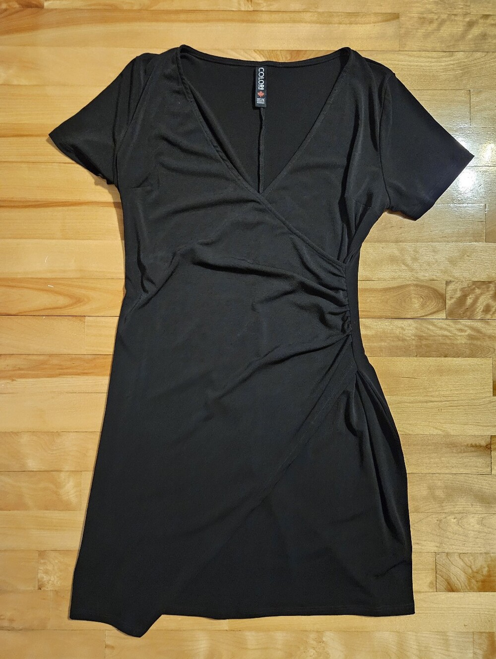 Colori V-Neck Lexis Solid Black Short-Sleeve Dress Size M